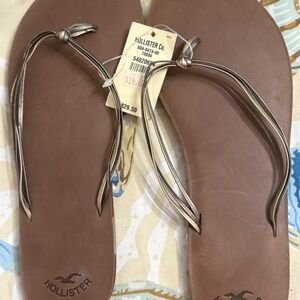 VINTAGE Hollister Flip Flop Sandals - New with original Tag